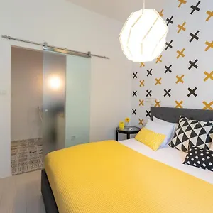 https://garden-rooms-nela.splithotels.org